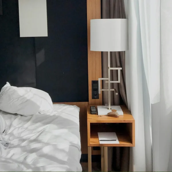 Book direct 2x 600x600